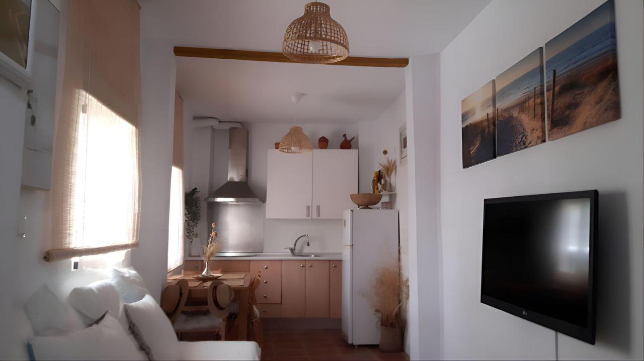 Casa En Zona Centrica Solo Familias Y Parejas Ferienhaus Conil De La Frontera